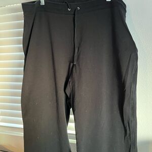 Women’s Black Sweatpants